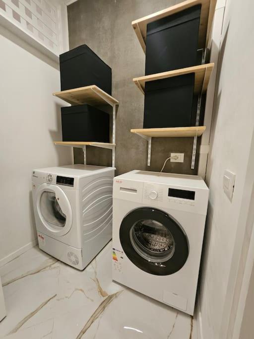 Covent Garden Apartment กาญารี ภายนอก รูปภาพ