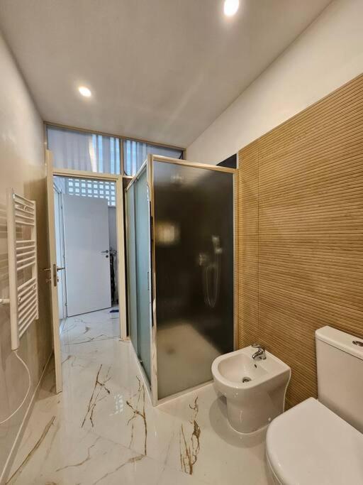 Covent Garden Apartment กาญารี ภายนอก รูปภาพ